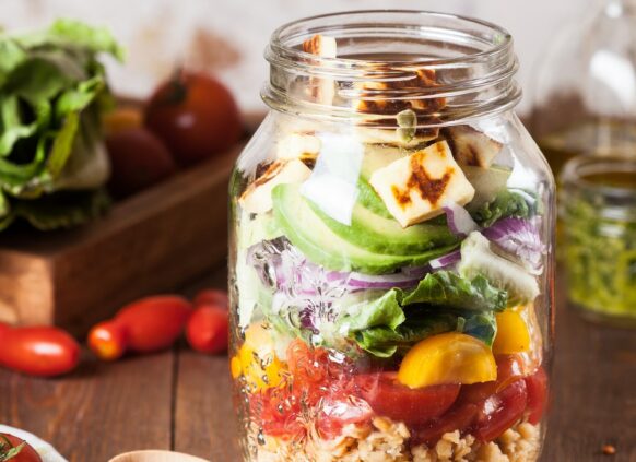 veganer Schichtsalat im Glas