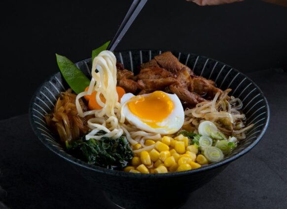 Asiatische Ramen Bowl