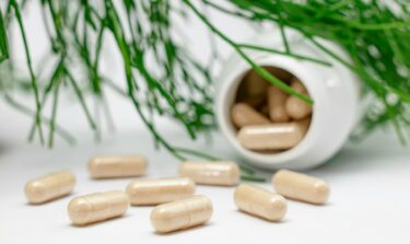 Magnesium als Supplement in Kapselform.
