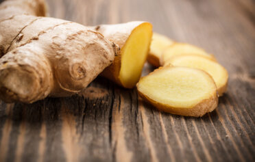 Frisches geschnittenes Ingwer