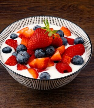 Joghurt Bowl mit griechischem Joghurt