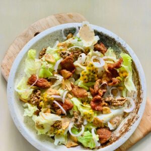 Salat mit Walnüssen